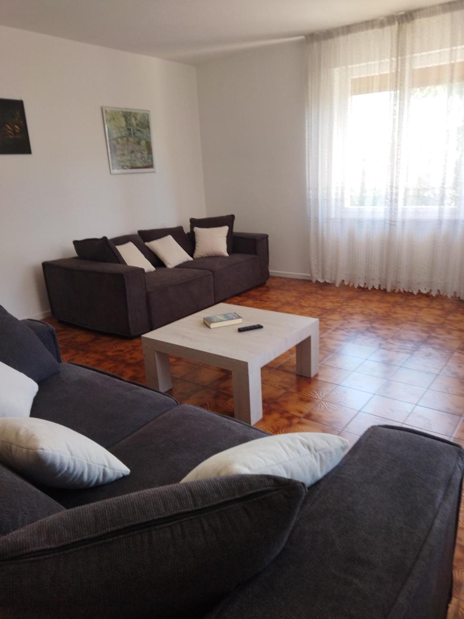 Rose Garden House Wi-Fi Appartement Riva del Garda Buitenkant foto